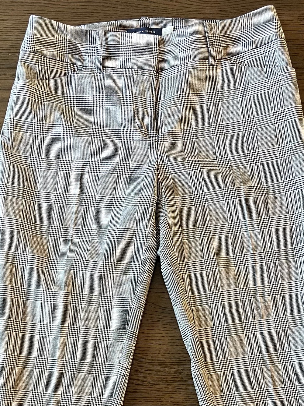 Tommy Hilfiger Gray and Black Plaid Slim Fit Ankle Pants Dress Pants Workwear